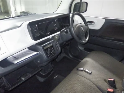 SUZUKI MRWAGON