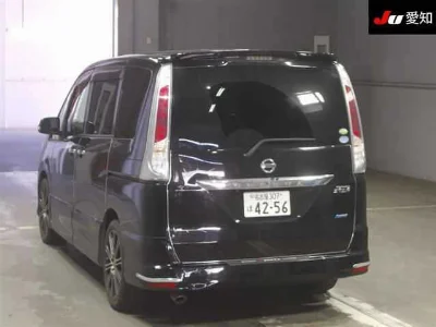 NISSAN SERENA