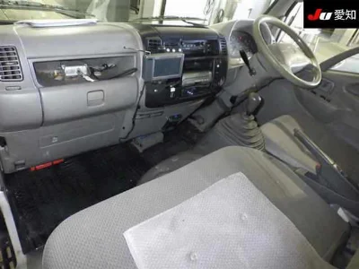 TOYOTA DYNA