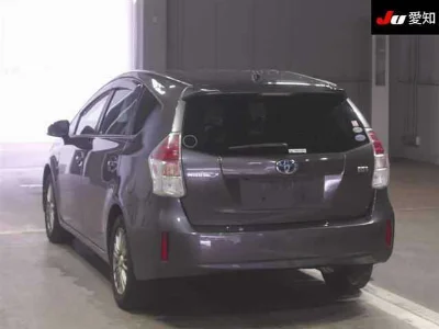 Статистика аукционов Toyota Prius Alpha