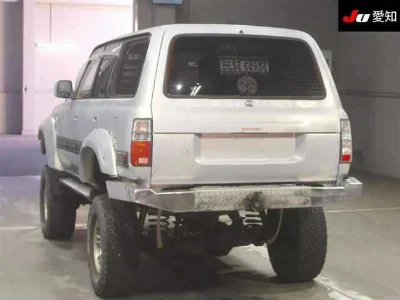 TOYOTA LAND CRUISER