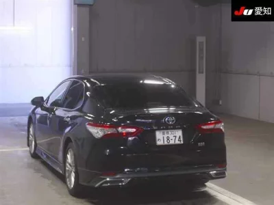 TOYOTA CAMRY