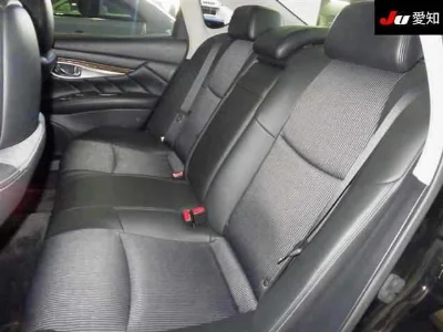 NISSAN FUGA