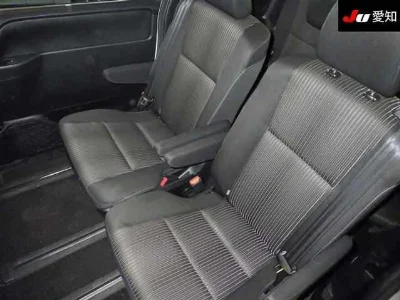Статистика аукционов Toyota Noah