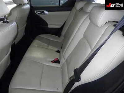 LEXUS CT 4