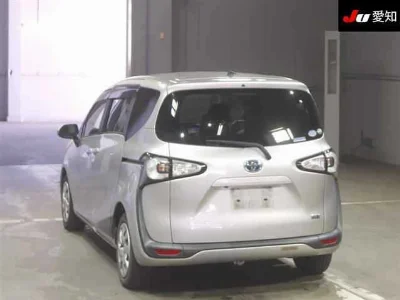 Статистика аукционов Toyota Sienta