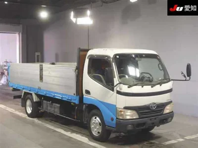 TOYOTA DYNA