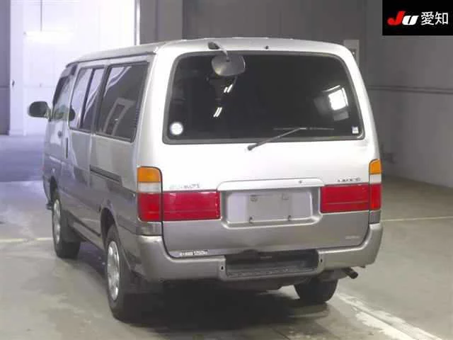 Toyota HiAce Van  с аукциона в Японии