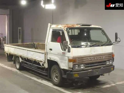 TOYOTA DYNA