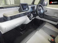Цена авто Honda N-Box с аукционов Японии, номер кузова JF5, пробег 6 000, оценка 8