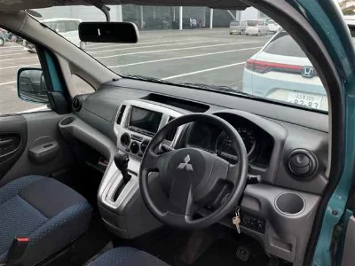 MITSUBISHI DELICA D3