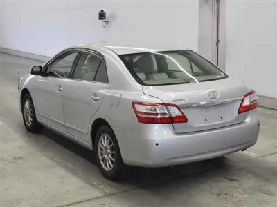 TOYOTA PREMIO