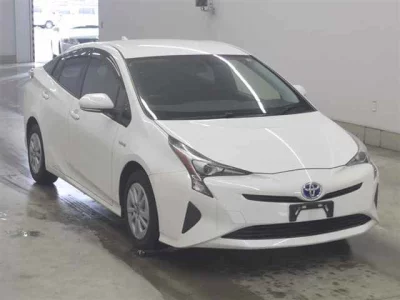 TOYOTA PRIUS 1