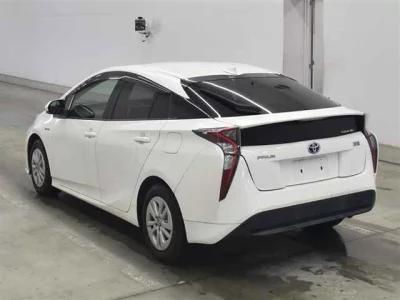 TOYOTA PRIUS 2