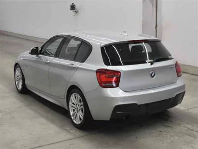 BMW 1 SERIES