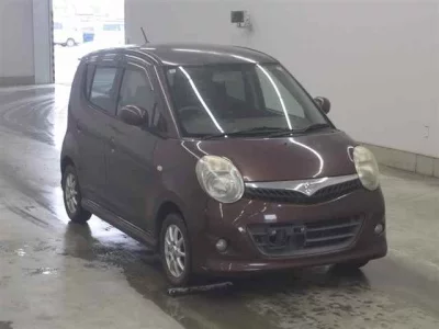 SUZUKI MRWAGON