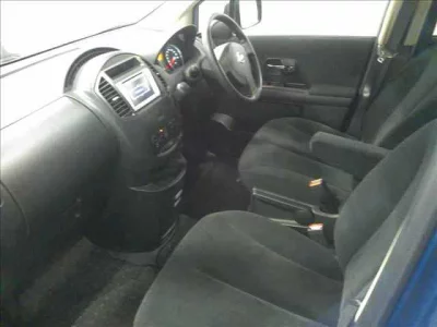 NISSAN LAFESTA
