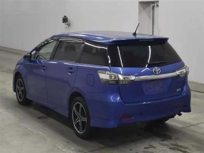 TOYOTA WISH