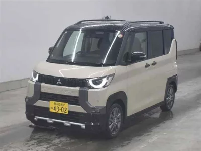 MITSUBISHI DELICA MINI