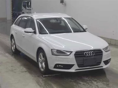 AUDI A4 AVANTE
