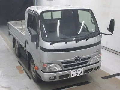 TOYOTA DYNA
