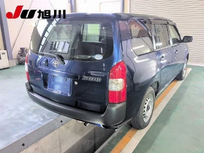 TOYOTA SUCCEED