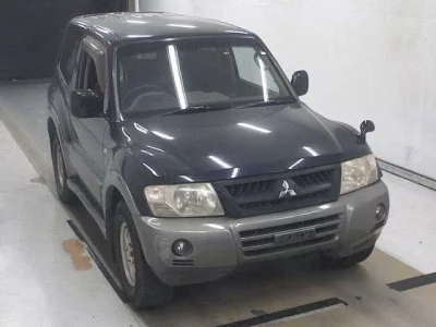 MITSUBISHI PAJERO