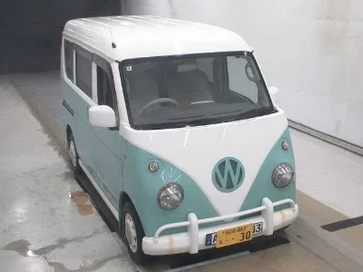 NISSAN CLIPPER VAN