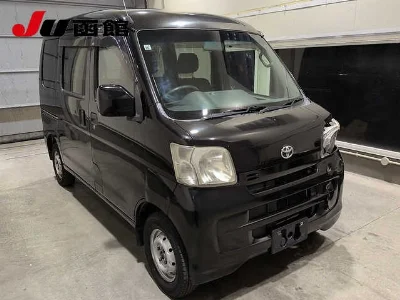TOYOTA PIXIS VAN
