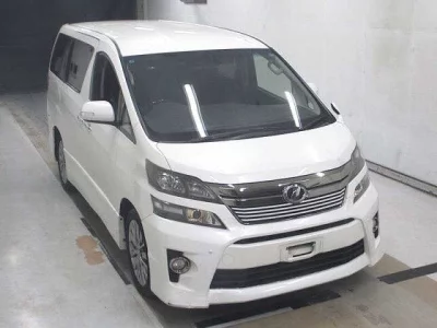TOYOTA VELLFIRE