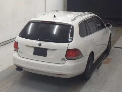 VOLKSWAGEN GOLF VARIANT
