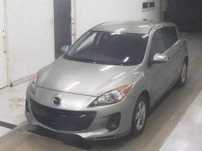 MAZDA AXELA