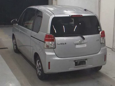 TOYOTA SPADE