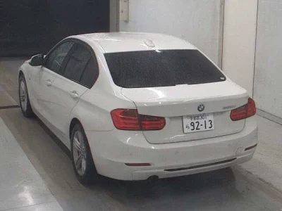 BMW 3 SERIES