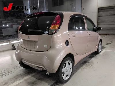 MITSUBISHI I