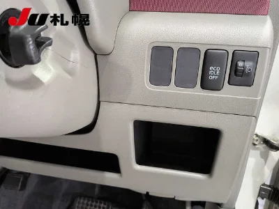 TOYOTA PIXIS SPACE