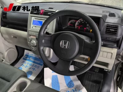 HONDA ZEST