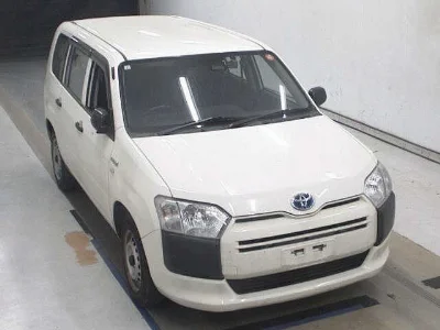 TOYOTA SUCCEED