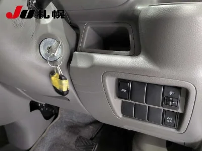 MITSUBISHI MINICAB