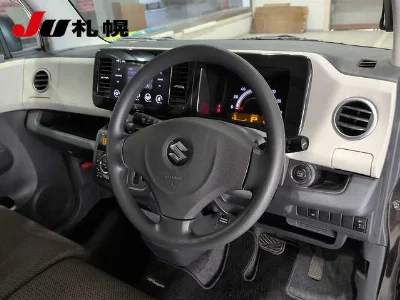 SUZUKI MRWAGON