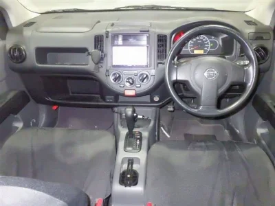 NISSAN AD