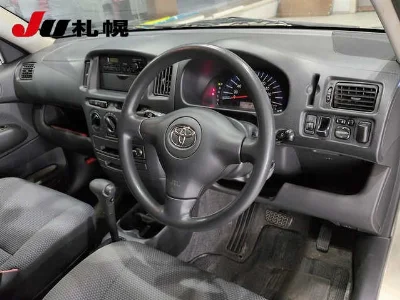 TOYOTA SUCCEED