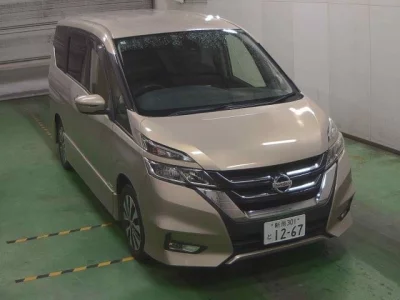 NISSAN SERENA