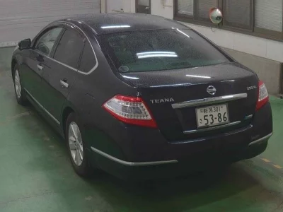 NISSAN TEANA