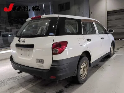 Nissan AD