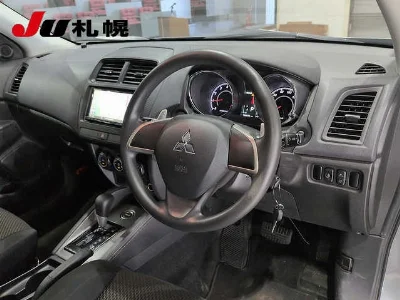 MITSUBISHI RVR