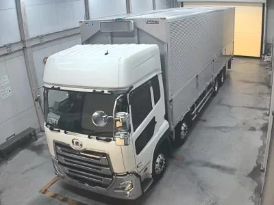 NISSAN UD