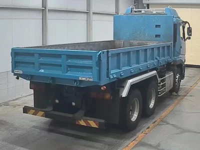 MITSUBISHI FUSO