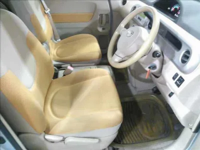 TOYOTA PORTE