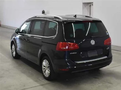 VOLKSWAGEN SHARAN
